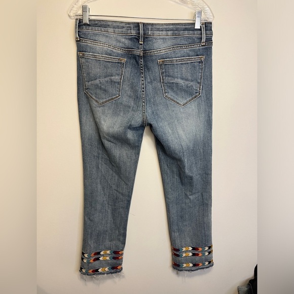 Driftwood Colette Embroidered Jeans Fray Hem Cropped Boho Native Southwestern 29 - Picture 8 of 8